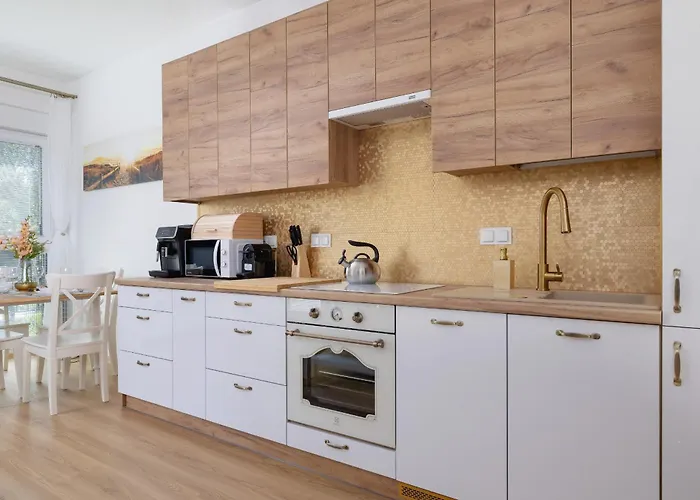 Luxury Two Bedroom With Terrace And Garage By Renters Prestige Apartment Kattowitz