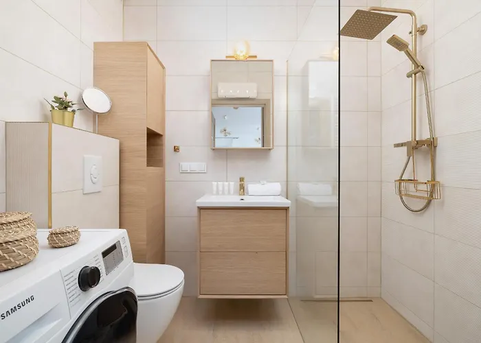 Luxury Two Bedroom With Terrace And Garage By Renters Prestige Apartment