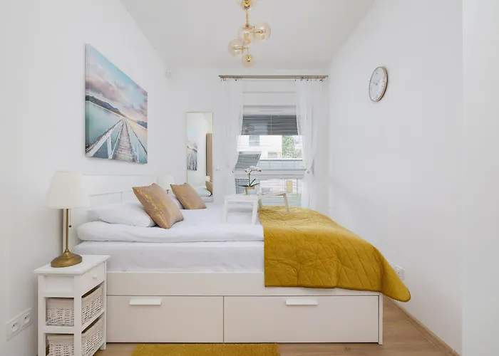 Apartment Luxury Two Bedroom With Terrace And Garage By Renters Prestige Kattowitz